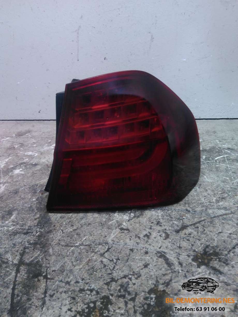 Baklykt høyre ytre til BMW 3-Serie, 2005-2011 (E90/E91/E92/E93) (E90/E91/E92/E93) (7289426)