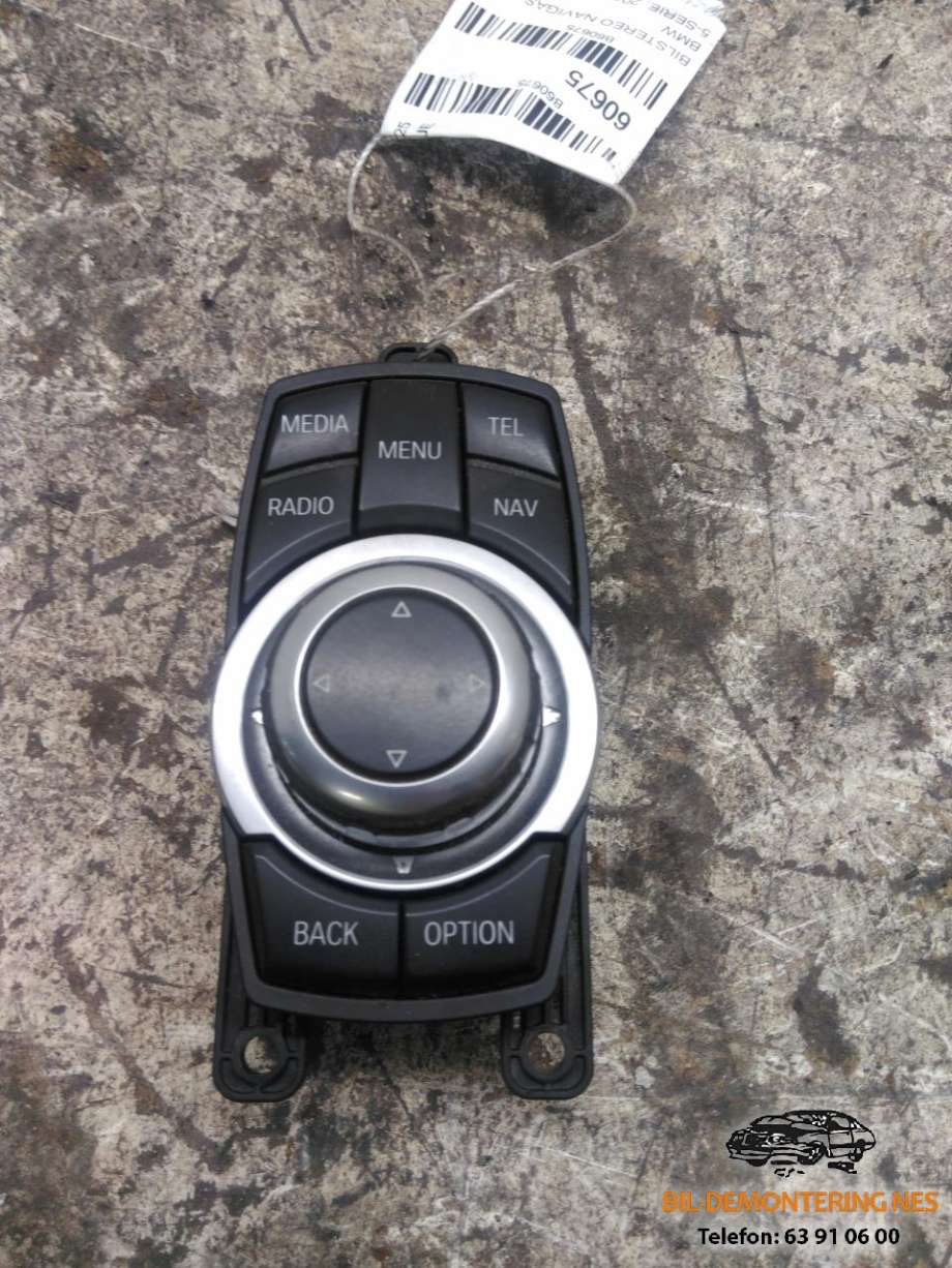 Bilstereo navigasjon betjeningspanel til BMW 5-Serie, 2010-2017 (F10/F11) (F10/F11) (65829286699)