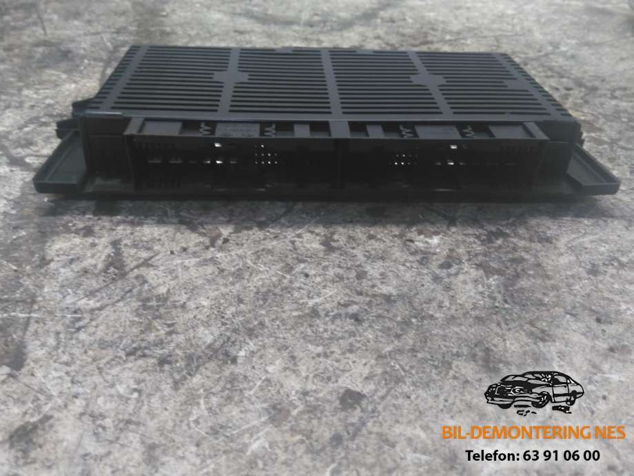 Styreenhet (FRM - Footwell Module) til BMW 1-Serie 2004-2011 (E81/E82/E87/E88) (E81/E82/E87/E88)