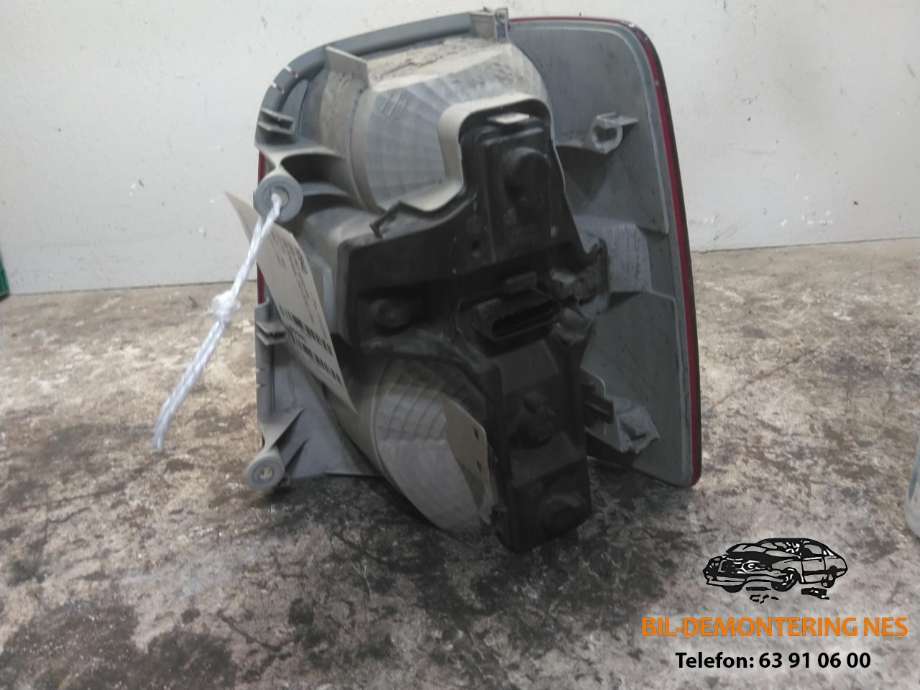 Baklykt venstre til VW Touran 2007-2010 (Type I, Fase 2)  