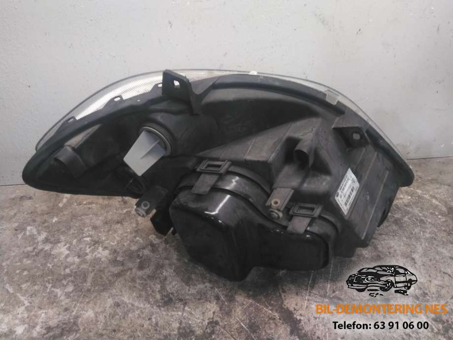 Frontlykt venstre halogen til Mercedes Sprinter 2006-2013 (Fase 1) (906) (906) 