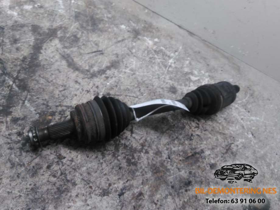 Drivaksel venstre foran, diesel/manuell til BMW X3, 2003-2006 (Fase 1) (E83) (E83) (31 60 7 529 201)