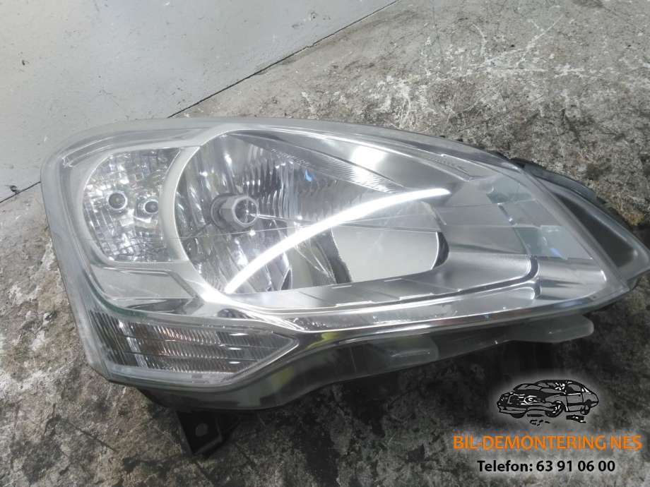 Frontlykt høyre halogen til Citroën Berlingo 2015-2019 (Type II, Fase 2)