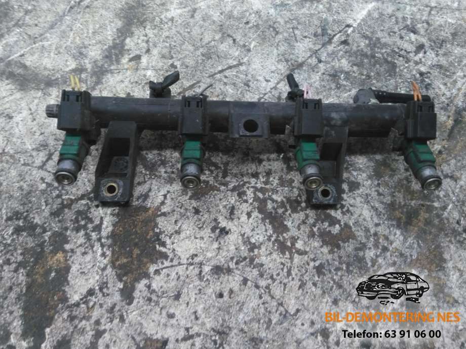 Dyseskinne (fuelrail) til Peugeot 207, 2006-2012  
