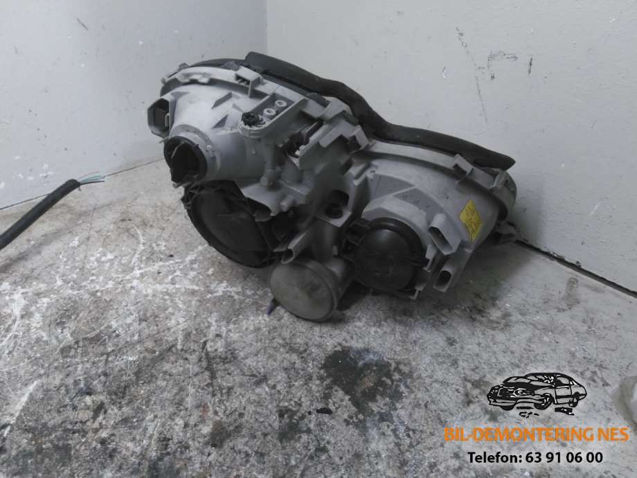 Frontlykt venstre halogen til Mercedes C-Klasse 2000-2004 (Fase 1) (W203) (W203) 