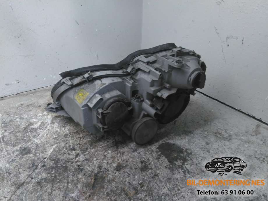 Frontlykt høyre halogen til Suzuki Swift 2005-2010  