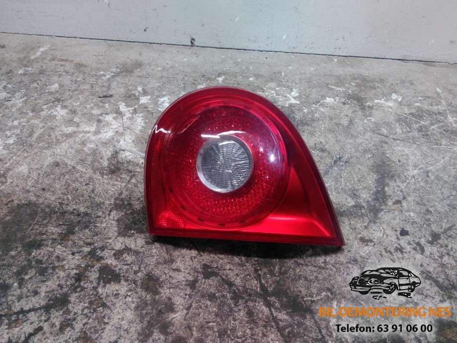Baklykt høyre indre til VW Golf V, Combi, 2003-2008  