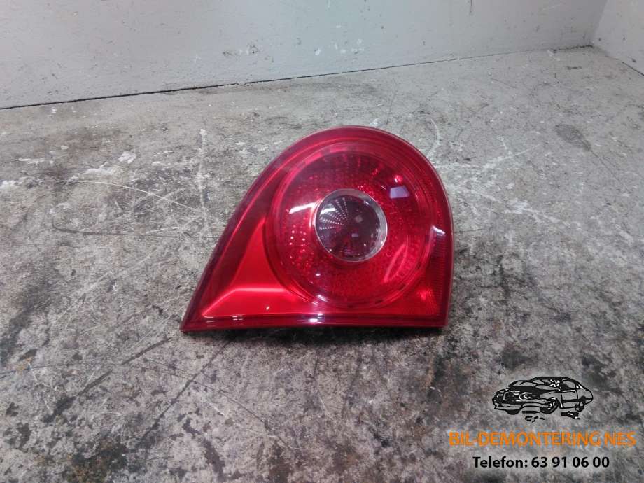 Baklykt venstre indre til VW Golf V, Combi, 2003-2008  