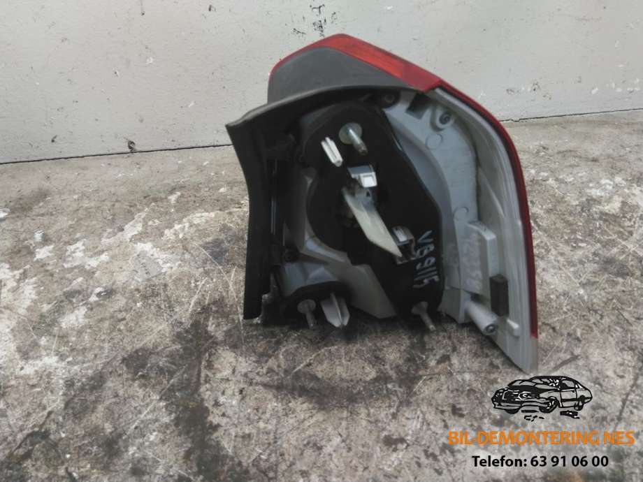 Baklykt venstre ytre til Volvo V70 2007-2013 (Type III, Fase 1)  