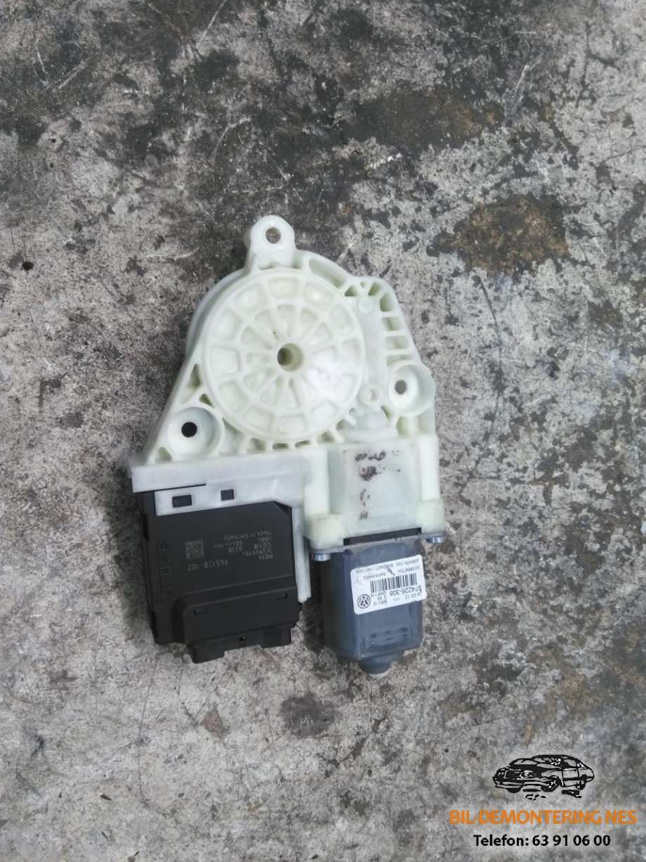 Viskermotor bakrute til VW Passat 2011-2015 (B7) (B7) (974226308|965128102|)