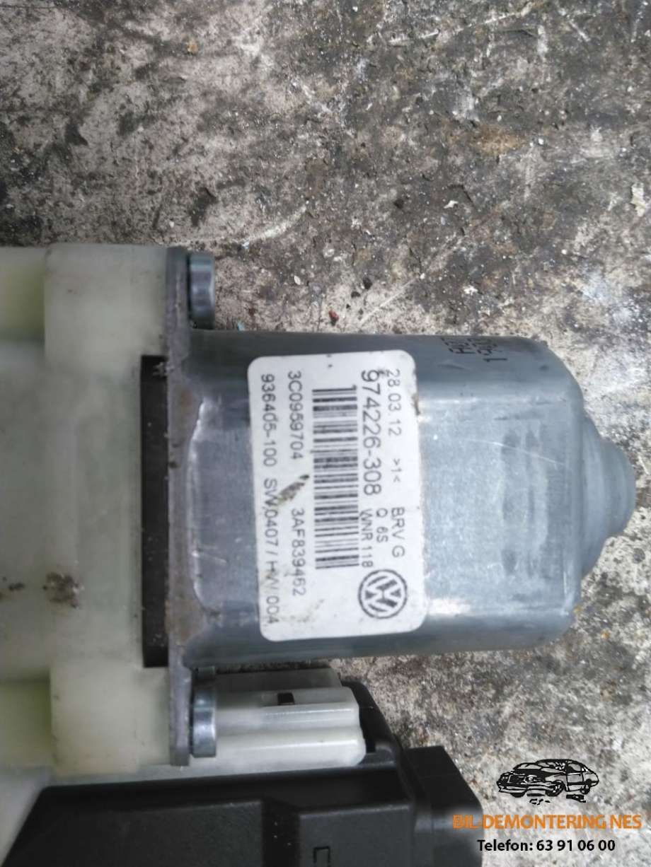Viskermotor bakrute til VW Passat 2011-2015 (B7) (B7) (974226308|965128102|)