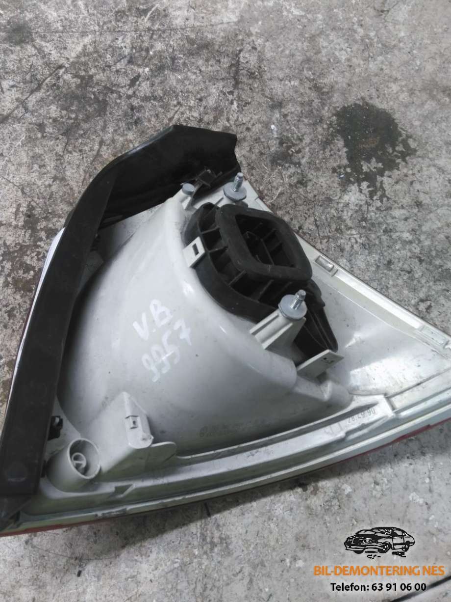 Baklykt venstre til VW Golf V, Combi 2003-2008  