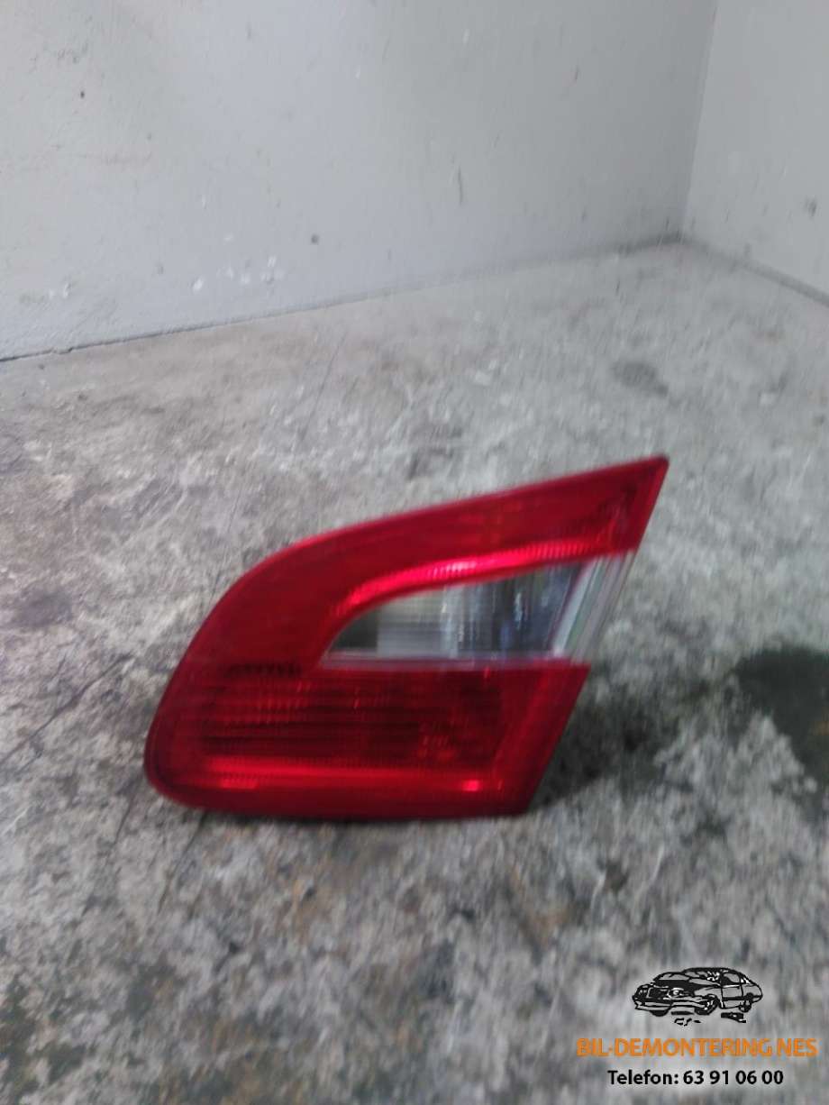 Baklykt høyre indre til Škoda Superb, 2008-2015 (Type II)  