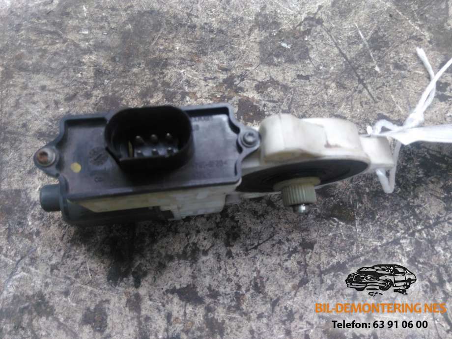 Ruteheis, kun motor, høyre foran til BMW X3 2003-2006 (Fase 1) (E83) (E83) 