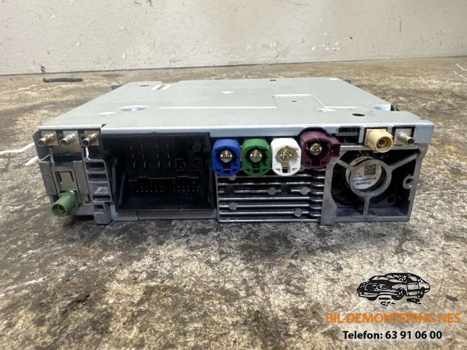 Bilstereo til BMW 2-Serie, Active/Gran Tourer 2014-->> (F45/F46) (F45/F46) (CL 6 822 582 01|)