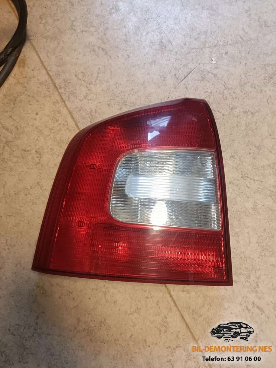 Baklykt venstre til Škoda Octavia 2009-2013 (Type II, Fase 2) (1Z9945095|)