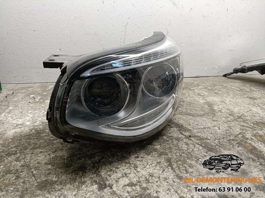 Frontlykt venstre halogen til Kia Soul, 2014-2019 (Type II)  