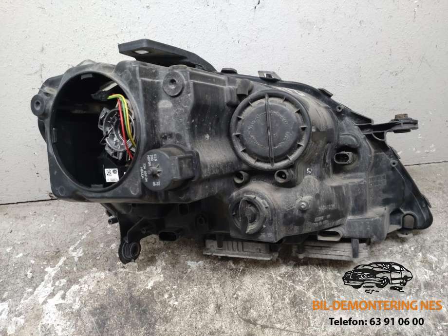 Frontlykt venstre xenon til Mercedes ML 2005-2011 (W164) (W164) (A1648260191|)
