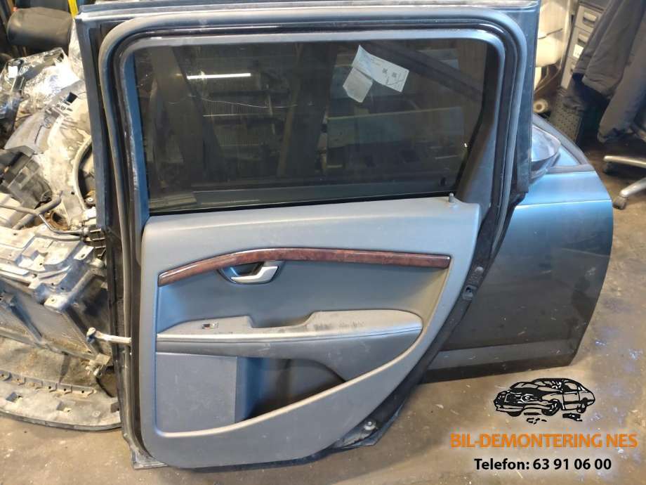 Dør høyre bak til Volvo V70 2007-2013 (Type III, Fase 1)  