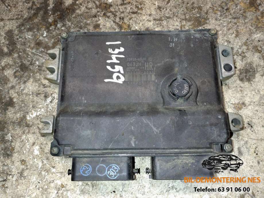 Styreenhet motor til Suzuki Swift, 2005-2010  (3392063JH)
