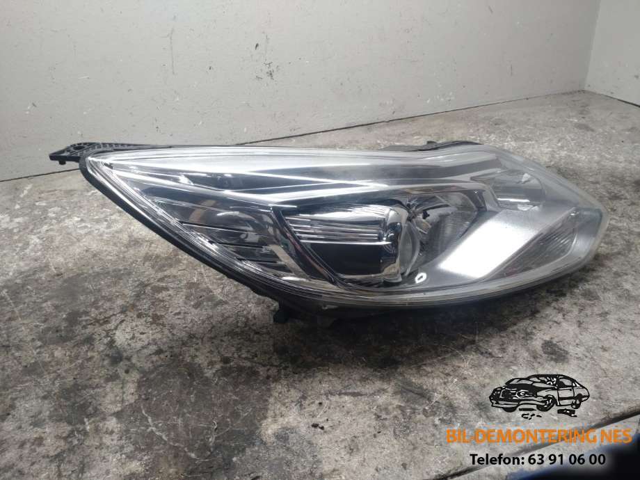 Frontlykt høyre halogen til Ford Focus 2011-2014 (Type III, Fase 1)  