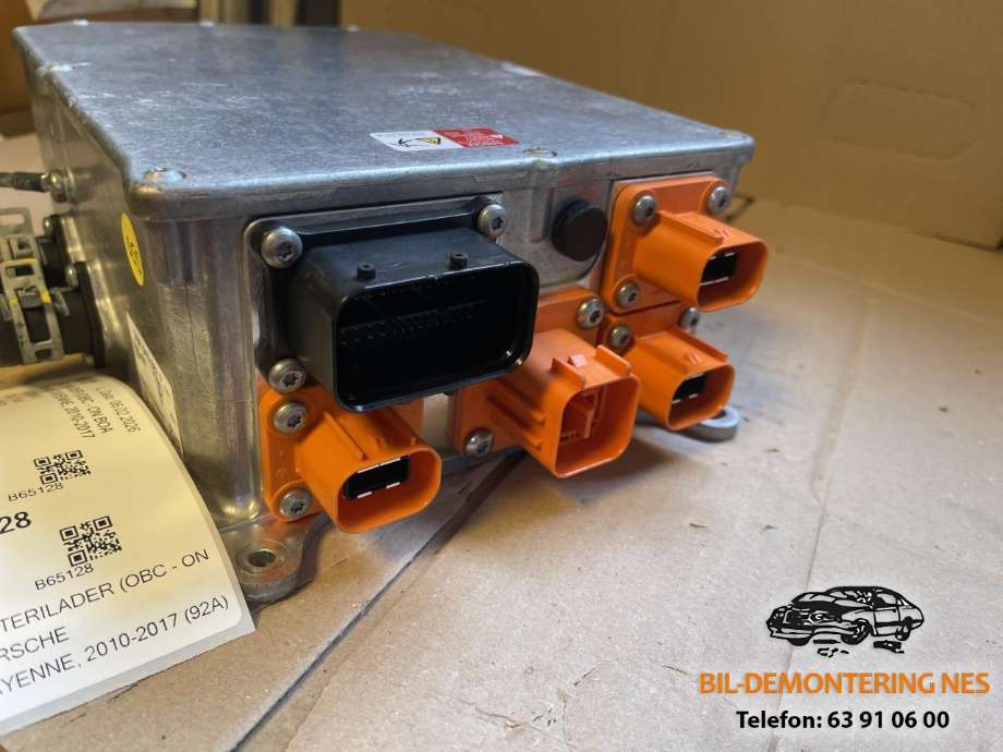 Batterilader (OBC - On Board Charger) til Porsche Cayenne 2010-2017 (92A) (92A) (5QE915682P|)