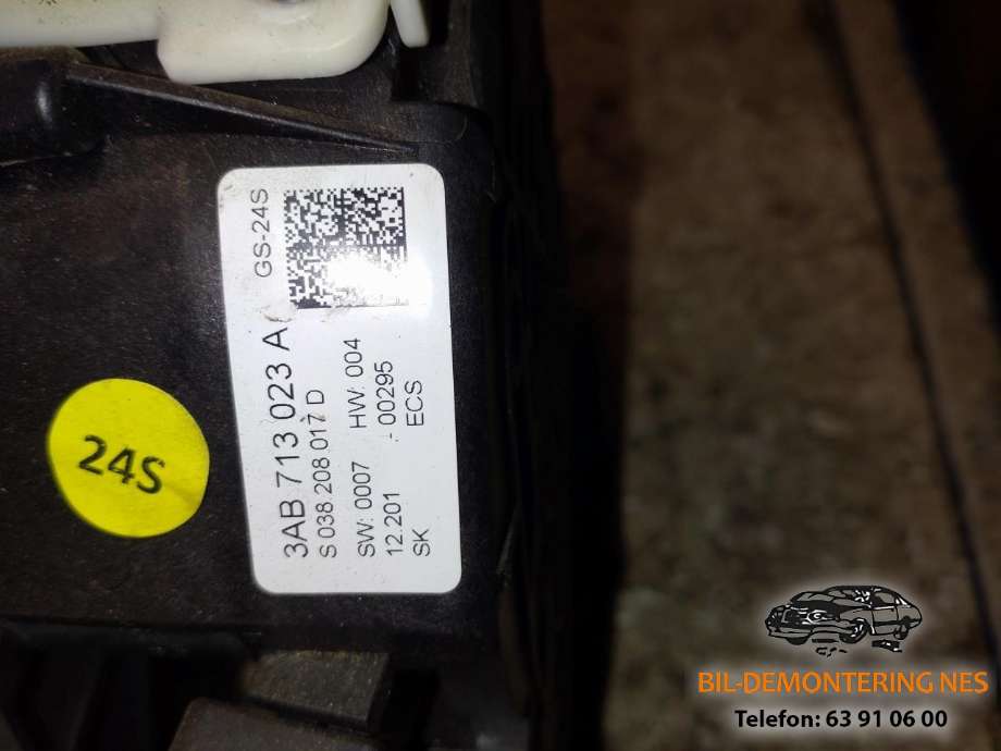 Girstang til VW Passat 2011-2015 (B7) (B7) (3AB713023A|)