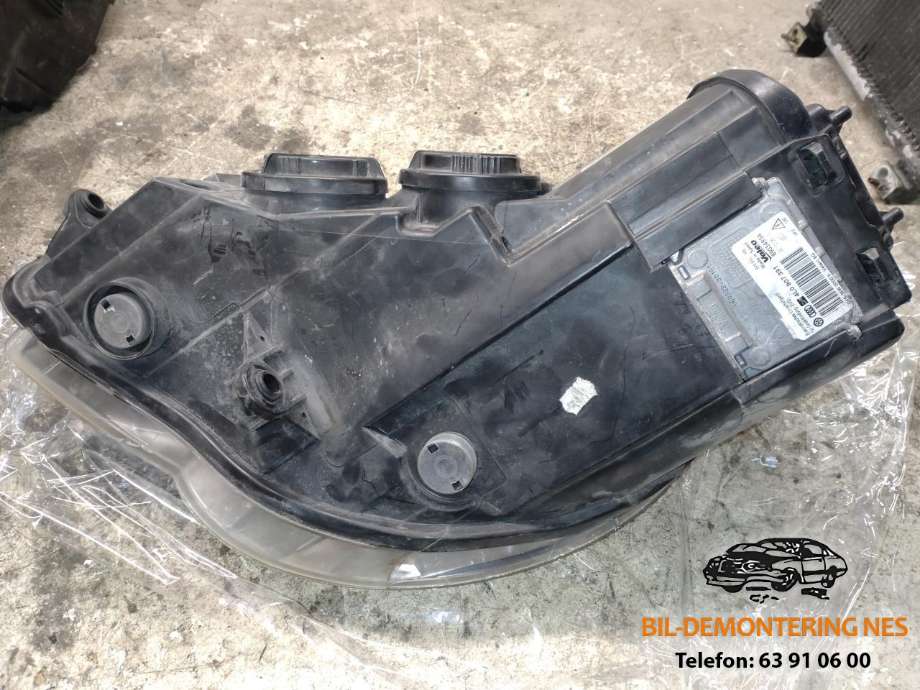 Frontlykt høyre xenon til VW EOS 2006-2013  (1Q1941752A|)