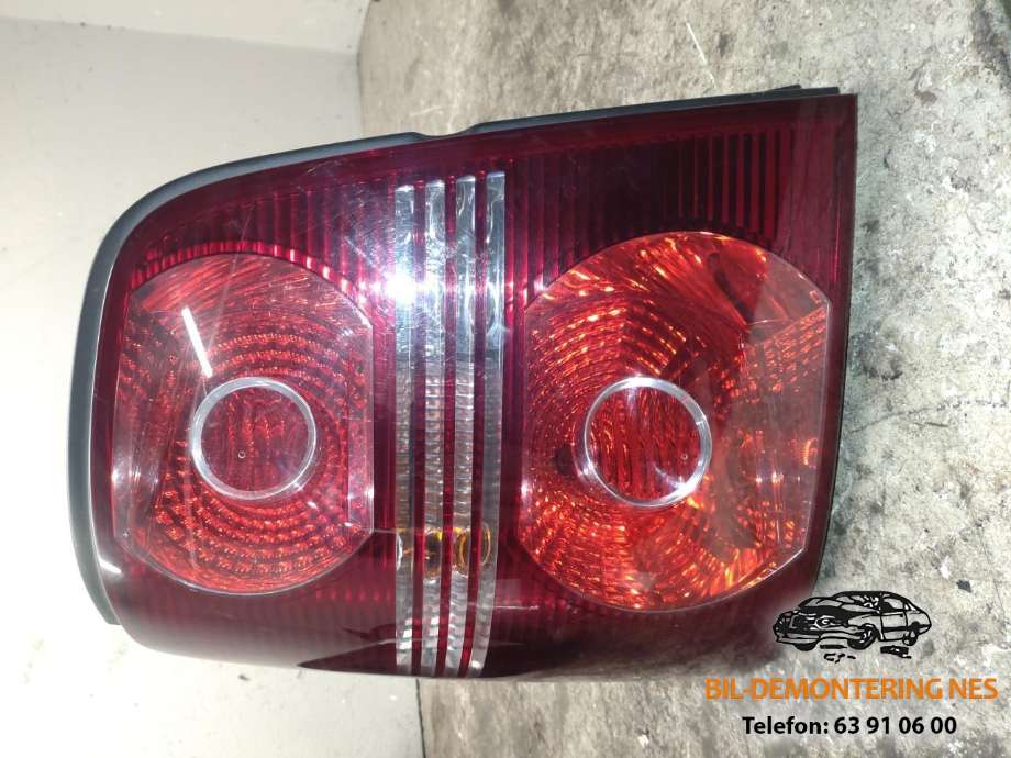 Baklykt venstre til VW Touran 2007-2010 (Type I, Fase 2)  (1T0945095N|)