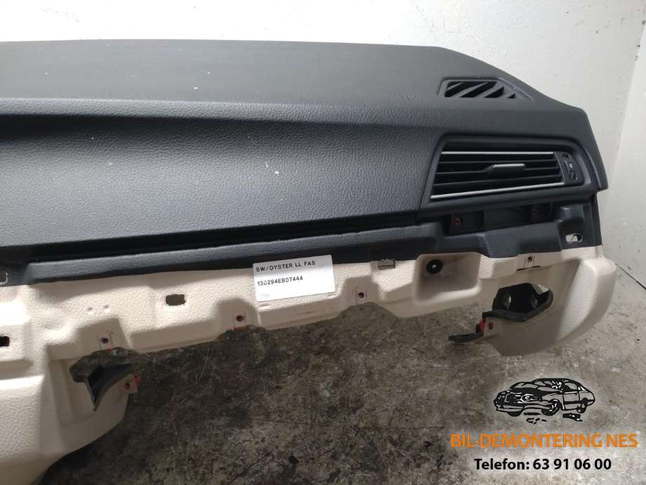 Dashbord til BMW 5-Serie 2010-2017 (F10/F11) (F10/F11) 