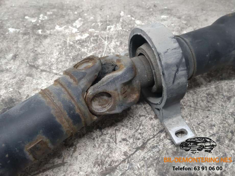 Mellomaksel til BMW 5-Serie 2003-2010 (E60/E61) (E60/E61) (7573493|)