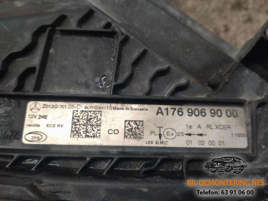 Frontlykt høyre full-LED til Mercedes A-Klasse 2012-2018 (W176) (W176) (A1769069000|)