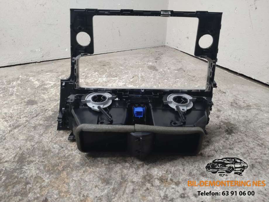 Dashbord friskluftdyse midtkonsoll til VW e-Golf 2014-2017 (Fase 1)  (5G1815736|)