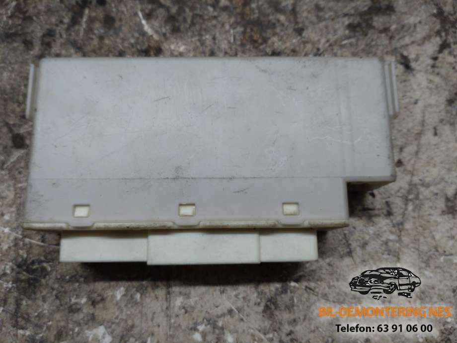 Rele diverse til Toyota Prius, 2009-2016 (Type III) (COMBI) (COMBI) (826414040)