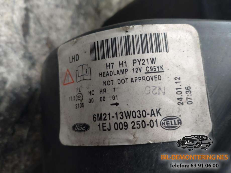 Frontlykt venstre halogen til Ford S-Max 2010-2015 (Type I, Fase 2)  