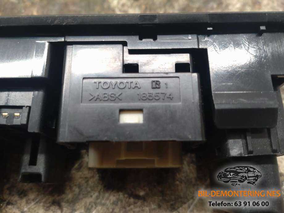 Bryter speil til Toyota Corolla 2002-2007  (TOYOTA|183574|)