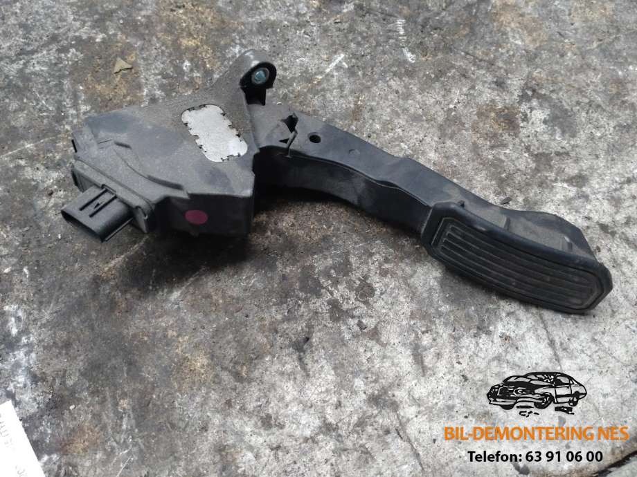 Pedal gass til Toyota Avensis, 2009-2015 (Type III, Fase 1)  