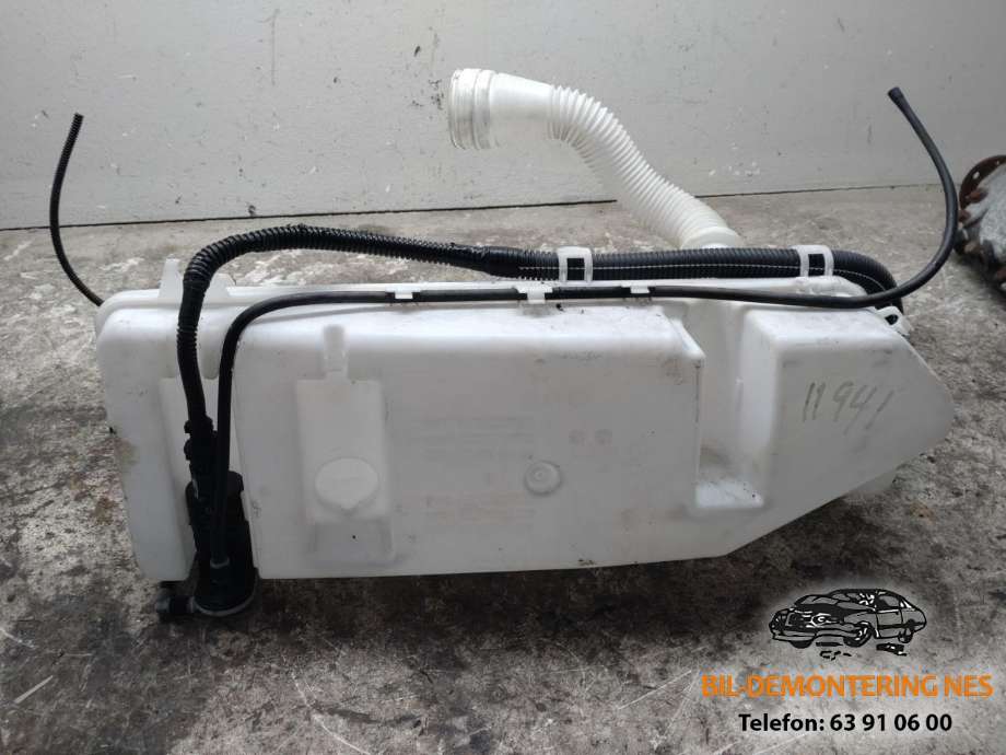 Spylertank foran til Peugeot Expert, 2016-->> (Type III)  (A2C96222500)