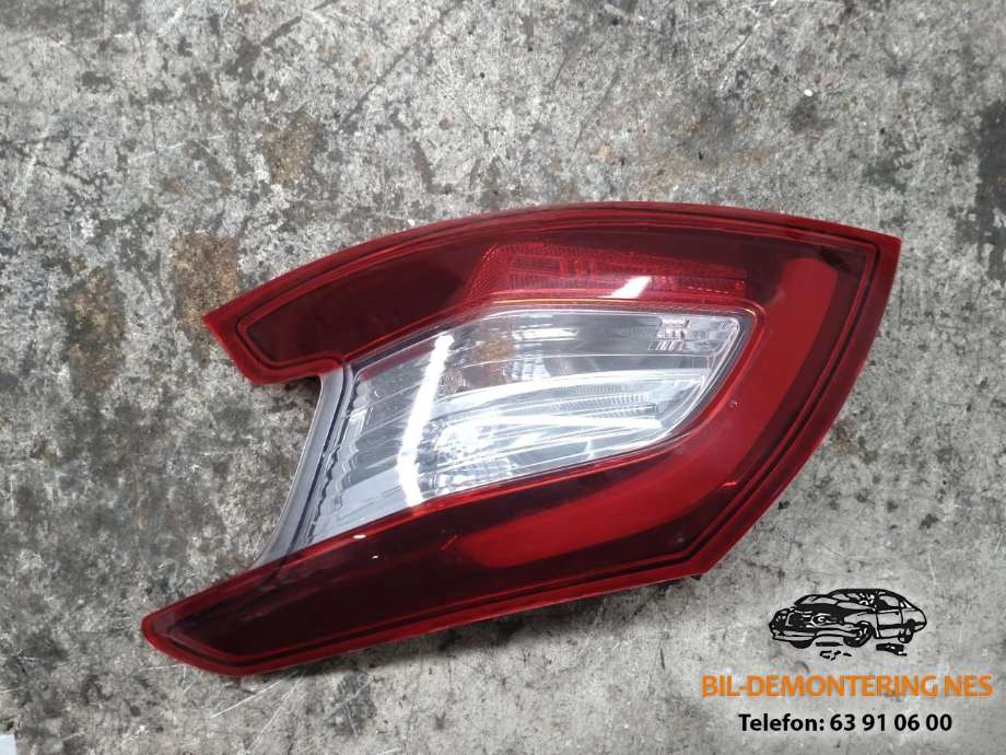 Baklykt høyre ytre til Peugeot 308, 2013-2021 (Type II)  (9677817580)