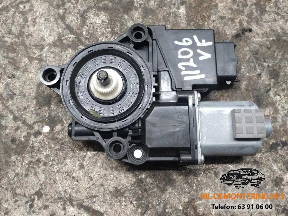 Ruteheis venstre foran til VW Caddy 1995-2004 (Type II) (DYAUTO|82450D4000|)