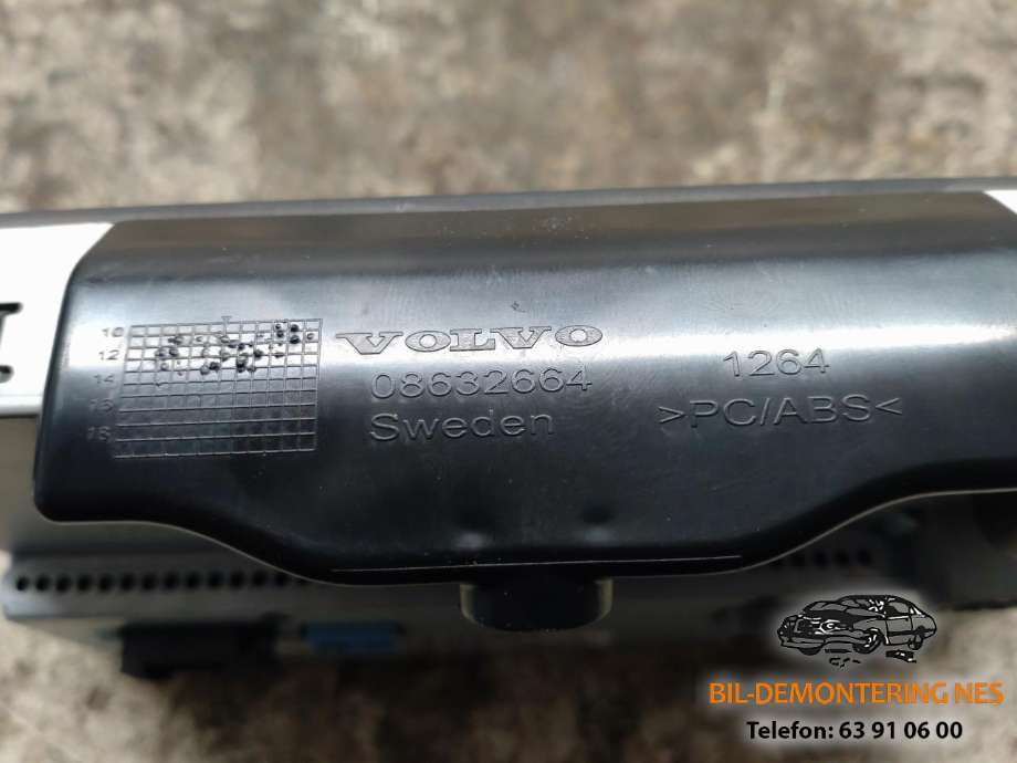 Bilstereo navigasjon skjerm til Volvo V40 2012-2019  (31350692|7505800001|)