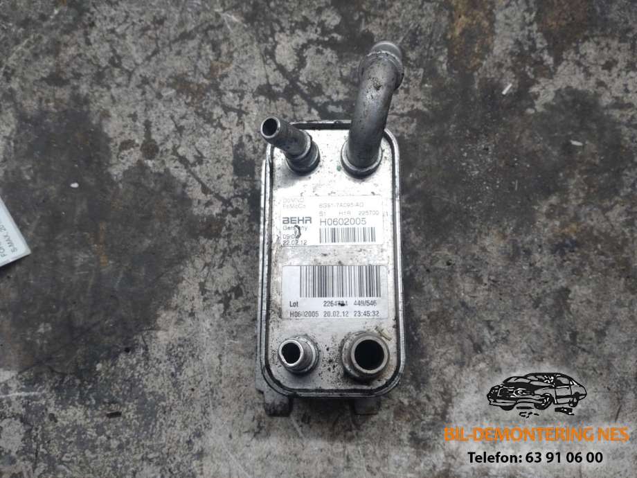 Oljekjøler til Ford S-Max 2010-2015 (Type I, Fase 2) (BEHR|6G91-7A095-AD|)