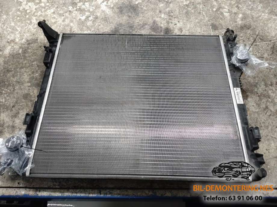 Radiator (manuell gir) til Nissan Qashqai, 2014-2021 (Type II)  (214104ED0A)