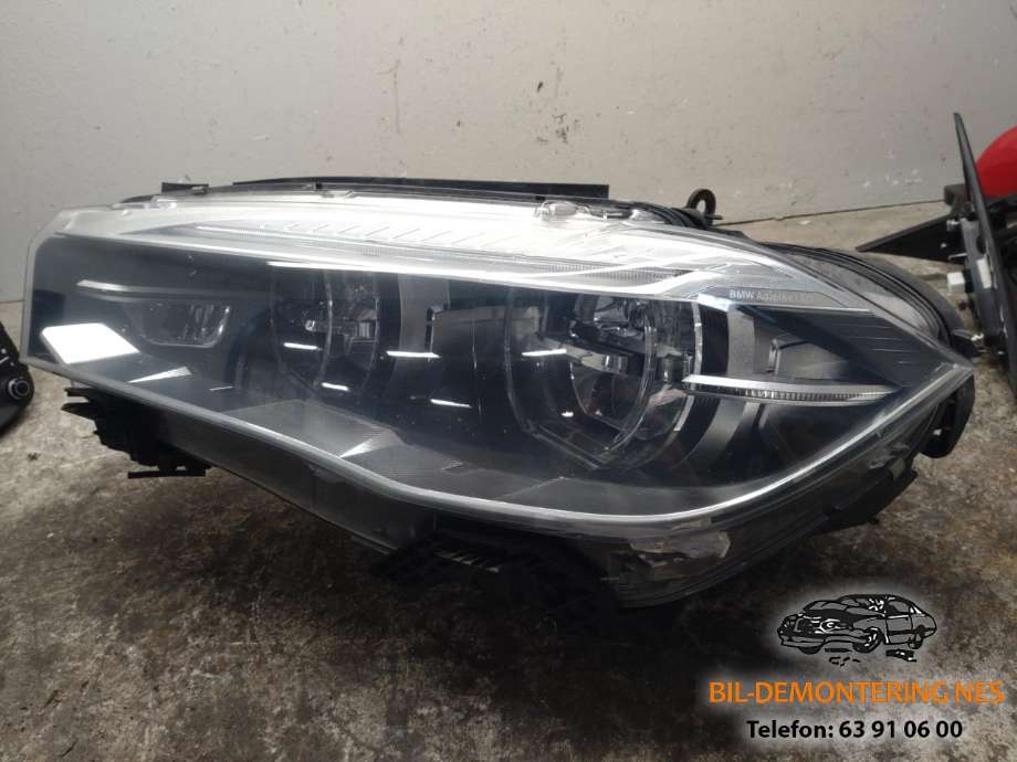 Frontlykt venstre full-LED til BMW X5 2013-2018 (F15) (F15)