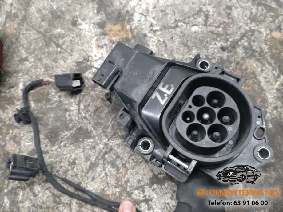 Batterilader inntak/luke til Renault Zoe 2013-2019 (Fase 1)  (296950307R|)
