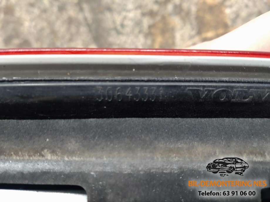 Baklykt høyre øvre til Volvo V70 2000-2004 (Type II, Fase 1)  (30643331|)