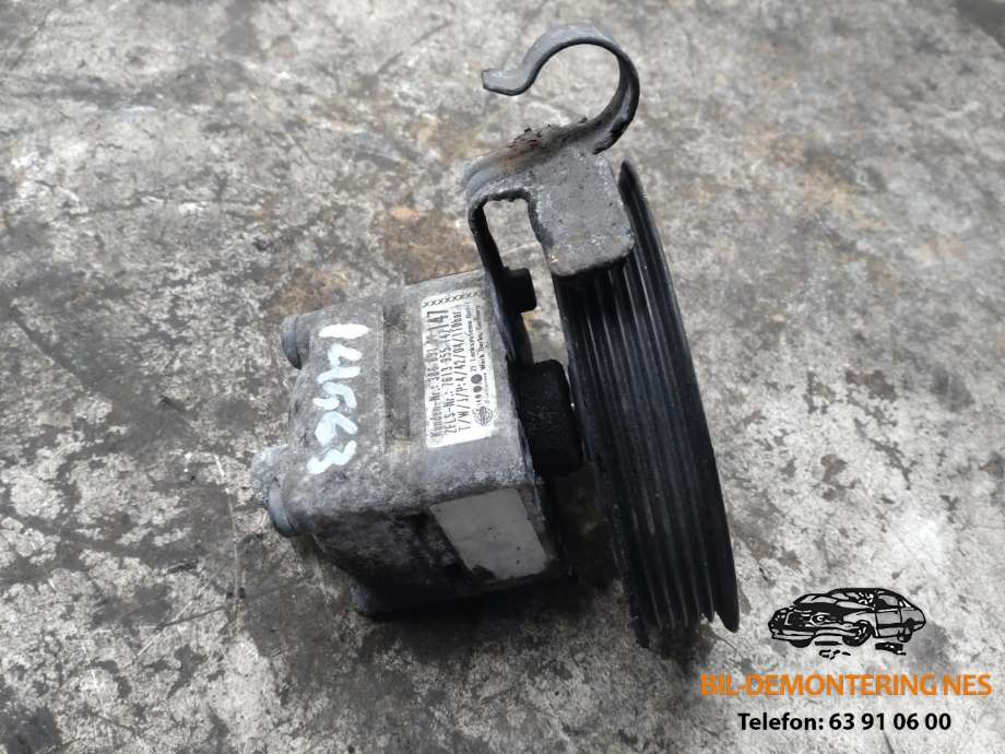 Servo pumpe mekanisk til Volvo V70, 2000-2004 (Type II, Fase 1)  (30665101)