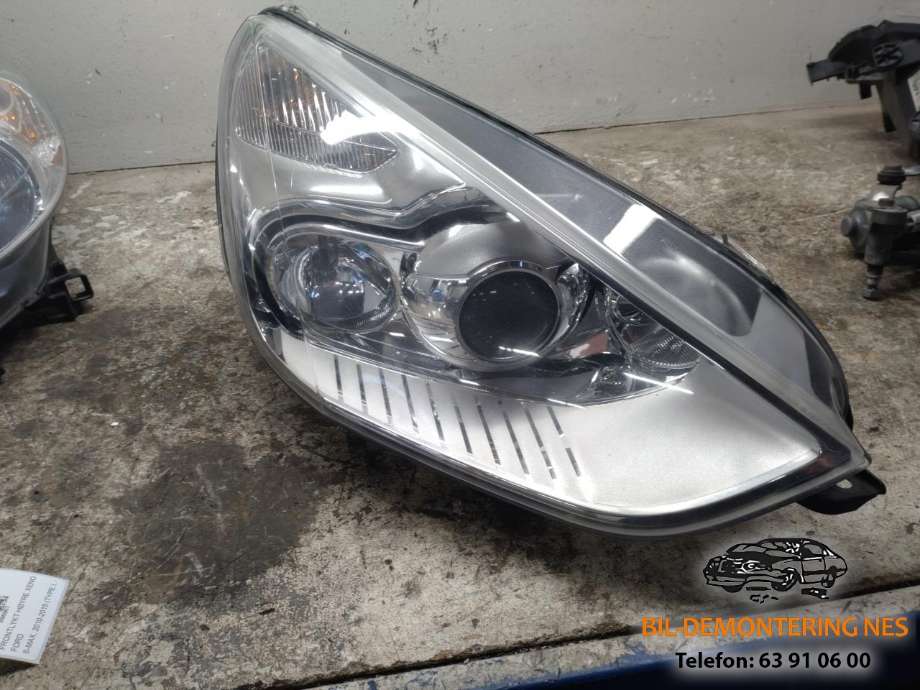 Frontlykt høyre xenon til Ford S-Max, 2010-2015 (Type I, Fase 2) (6M21-13D154-AL)