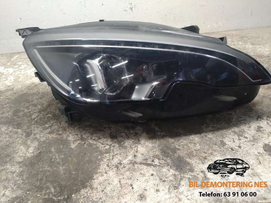Frontlykt høyre full-LED til Peugeot 308 2013-2021 (Type II)  (9677832380|)