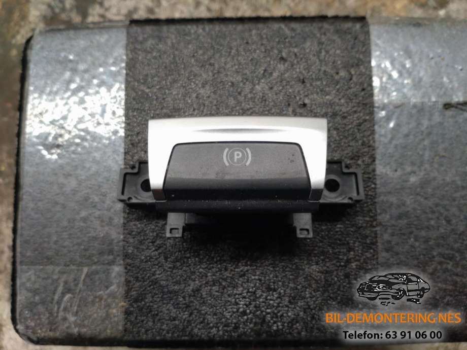 Bryter elektrisk håndbrekk/parkbrems til Peugeot 308, 2013-2021 (Type II)  (96785851)